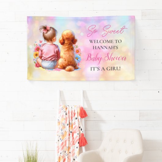 Een baby meisje en haar hond Baby shower gepersona Spandoek (Insitu)