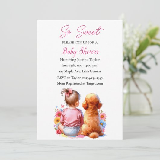 Een baby meisje en haar hond Baby shower Kaart (Staand voorkant)