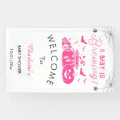 Een baby meisje is het brouwen van roze Halloween  Spandoek (Horizontaal)