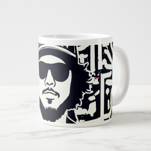 Een Bape Art Revolution Grote Koffiekop (Voorkant rechts)