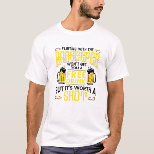 Een Barkeeper is slechts een apotheker met een bar T-shirt