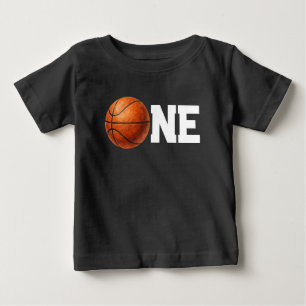 Een basketbal eerste verjaardag