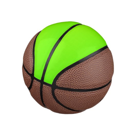 Een basketbal met heldere neon groene panelen  (Schuin)