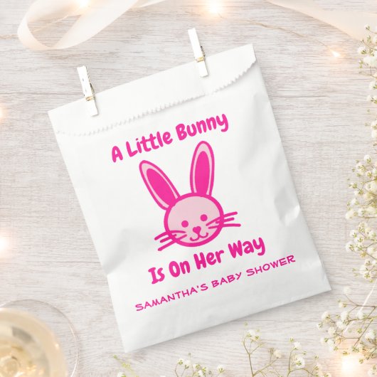 Een beetje Bunny is onderweg. Bedankzakje (Geknipt)