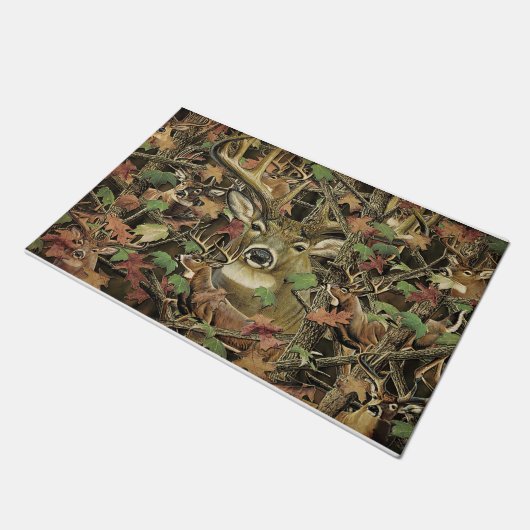 Een beetje deer in het Oerwoud Deurmat (Schuin)