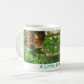 "Een beetje gek", ondersteboven rode eekhoorns. Koffiemok (Voorkant links)