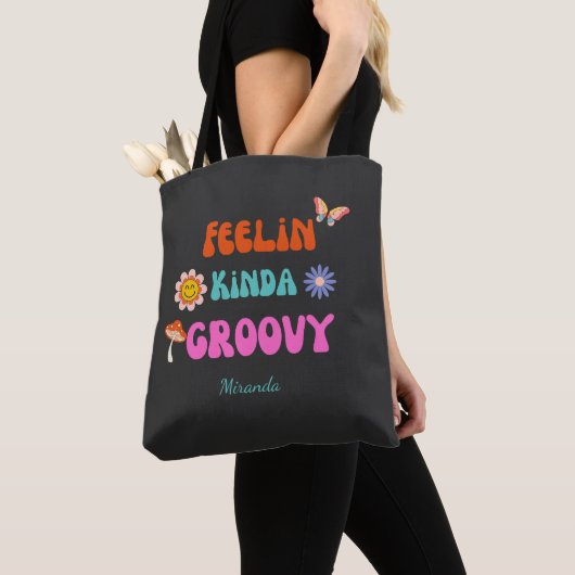 EEN BEETJE GROOVY RETRO VOELEN TOTE BAG (Dichtbij)