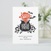 Een beetje Hocus Pocus Cute Halloween Classroom Ka Kaart (Staand voorkant)