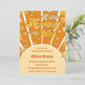 Een beetje honing is onderweg naar Baby shower Kaart (Staand voorkant)