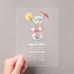 Een Beetje Ouder Chic Roze Martini Verjaardagsfees Acryl Uitnodigingen