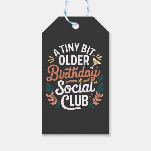 Een beetje ouder verjaardagsclub cadeaulabel (Voorkant)