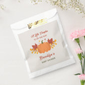 Een beetje pompoen Baby shower herfstbladeren Herf Bedankzakje (Gezegeld)