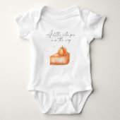 "Een beetje schattige taart is op weg" baby shower Romper (Voorkant)