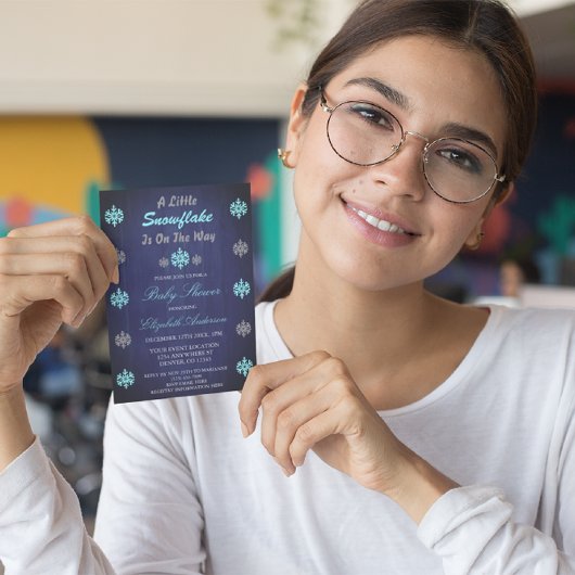 Een beetje sneeuwvlok is onderweg Baby shower Kaart
