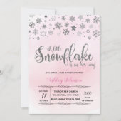 Een beetje snowflake is op weg naar een uitnodigin kaart (Voorkant)