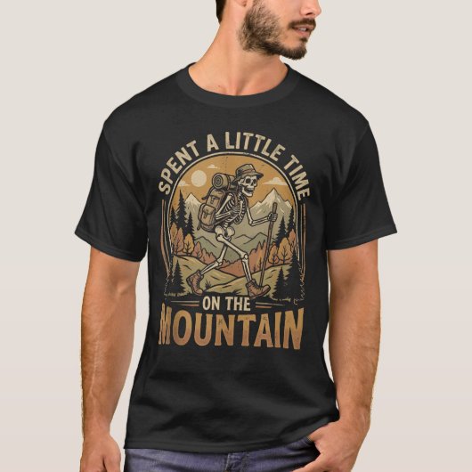 Een Beetje Tijd Op De Berg Grappig T-shirt (Voorkant)