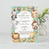 Een beetje wild een safari dier baby shower kaart (Staand voorkant)