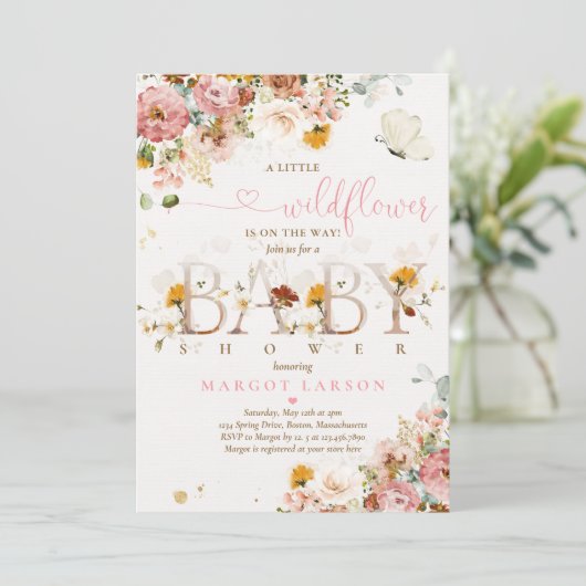 Een beetje wilde bloem is onderweg Baby shower Kaart (Staand voorkant)