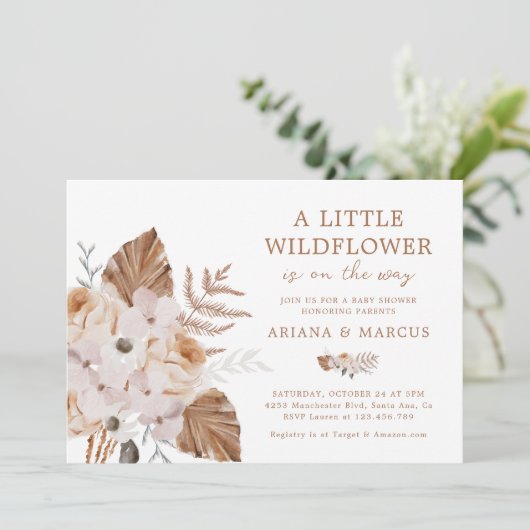 Een beetje Wildflower Baby shower Boho boeket Kaart (Staand voorkant)