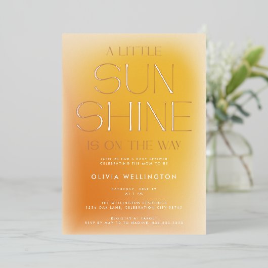 Een beetje zonneschijn Moderne babyborrel met fell Folie Uitnodiging (Staand Voorkant)