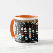 Een beker Pride Mok (Voorkant links)