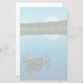 Een bergpeer boven een heg briefpapier (Voorkant / Achterkant)