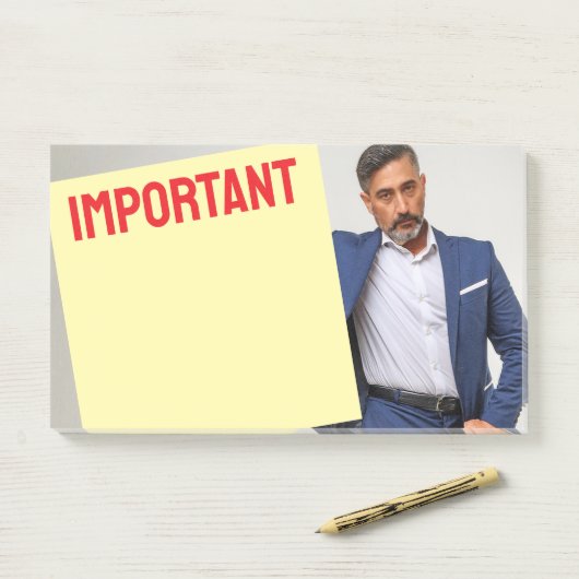 Een bericht van je baas post-it® notes (Op bureau)