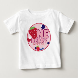 Een Berry Sweet Meisje Eerste Verjaardag T-shirt