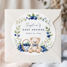 Een bes zoete bosbes schattige baby op maat