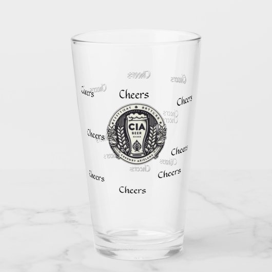Een bierglas met een speciale datum en een cadeau- glas (Voorkant)