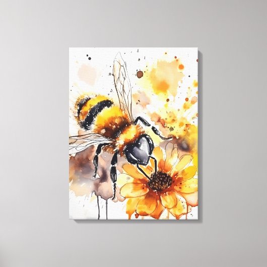 Een bij verzamelt honing op een bloem. canvas afdruk (Voorkant)
