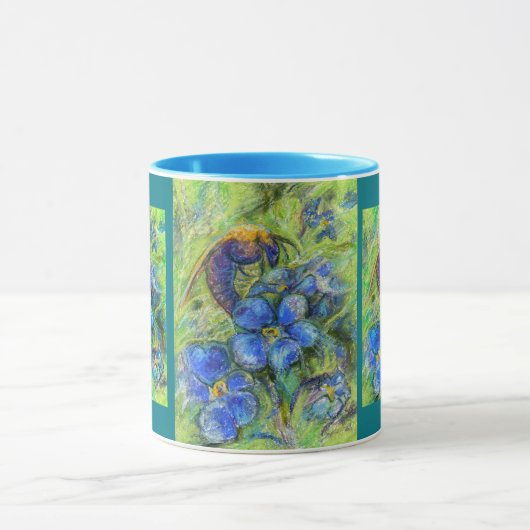 Een bijen en vergeet-me-niet-bloemen mok (Midden)