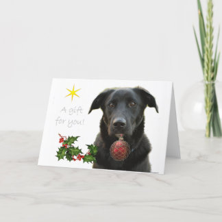Een Black Labrador Retriever die een cadeau brengt Feestdagen Kaart