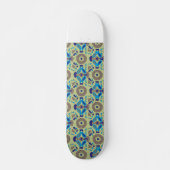 Een blauw en groen patroon op een groene achtergro persoonlijk skateboard (Voorkant)
