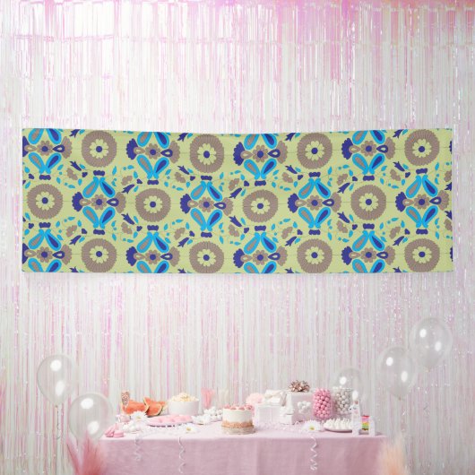 Een blauw en groen patroon op een groene achtergro spandoek (Feest)