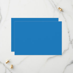 Een blauwe achtergrond met een save the date