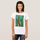 Een blauwgroen eyed Dragonfly met staarten T-shirt (Voorkant volledig)