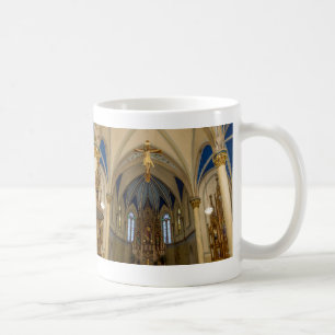 Een blik op de Mok van St. Peter Altar Coffee