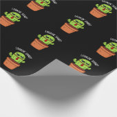 Een blik op Sharp Funny Cactus Pun Dark BG Cadeaupapier (Hoek)