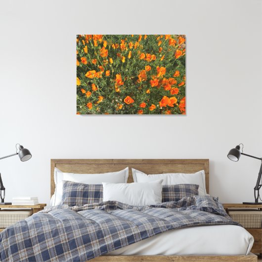 Een bloeiend Californië: Morning Poppies Canvas Afdruk (Insitu (Slaapkamer))