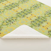 Een bloemige deken met groen en geel (3/4)