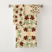 Een bloemrijke handdoek set in chocoladebruin en r (Insitu)