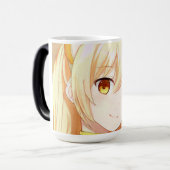 Een blond meisje glimlachen met amberkleurige ogen magische mok (Voorkant links)