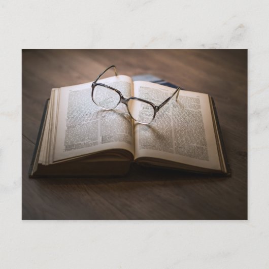 Een boek, een bril kaart (Voorkant)
