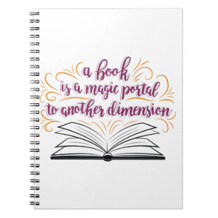 Een boek is een magisch portaal voor een andere di notitieboek
