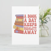 Een boek per dag houdt de realiteit weg Funny Book Kaart (Staand voorkant)