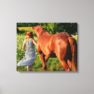 Een Boerderij meisje en haar paardengalerij met pl Canvas Afdruk