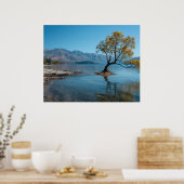 Een boom in een meer poster (Keuken)