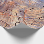 Een boom in een snede. Logt knollen in de bossen. Cadeaupapier (Hoek)
