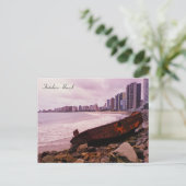 Een bootwrak op het strand. Fortaleza, Brazilië Briefkaart (Staand voorkant)